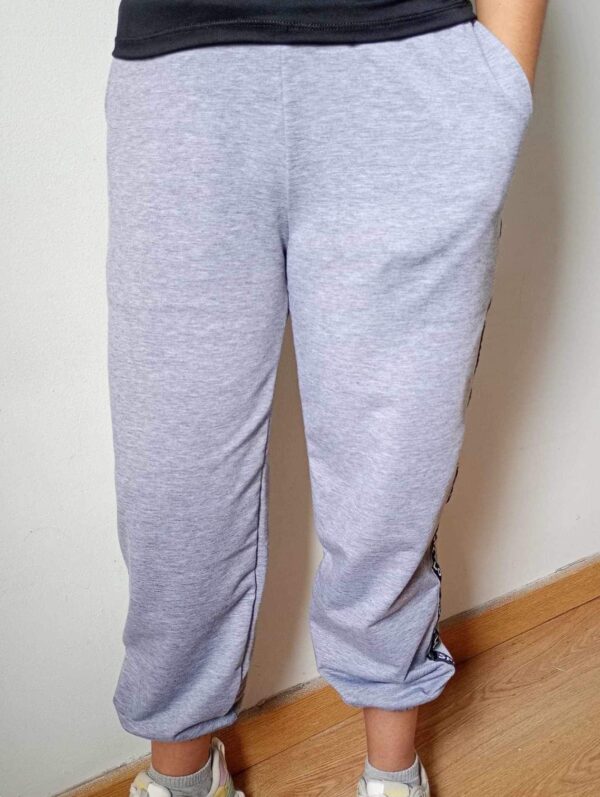 Jogger con elástico en bota - Image 3